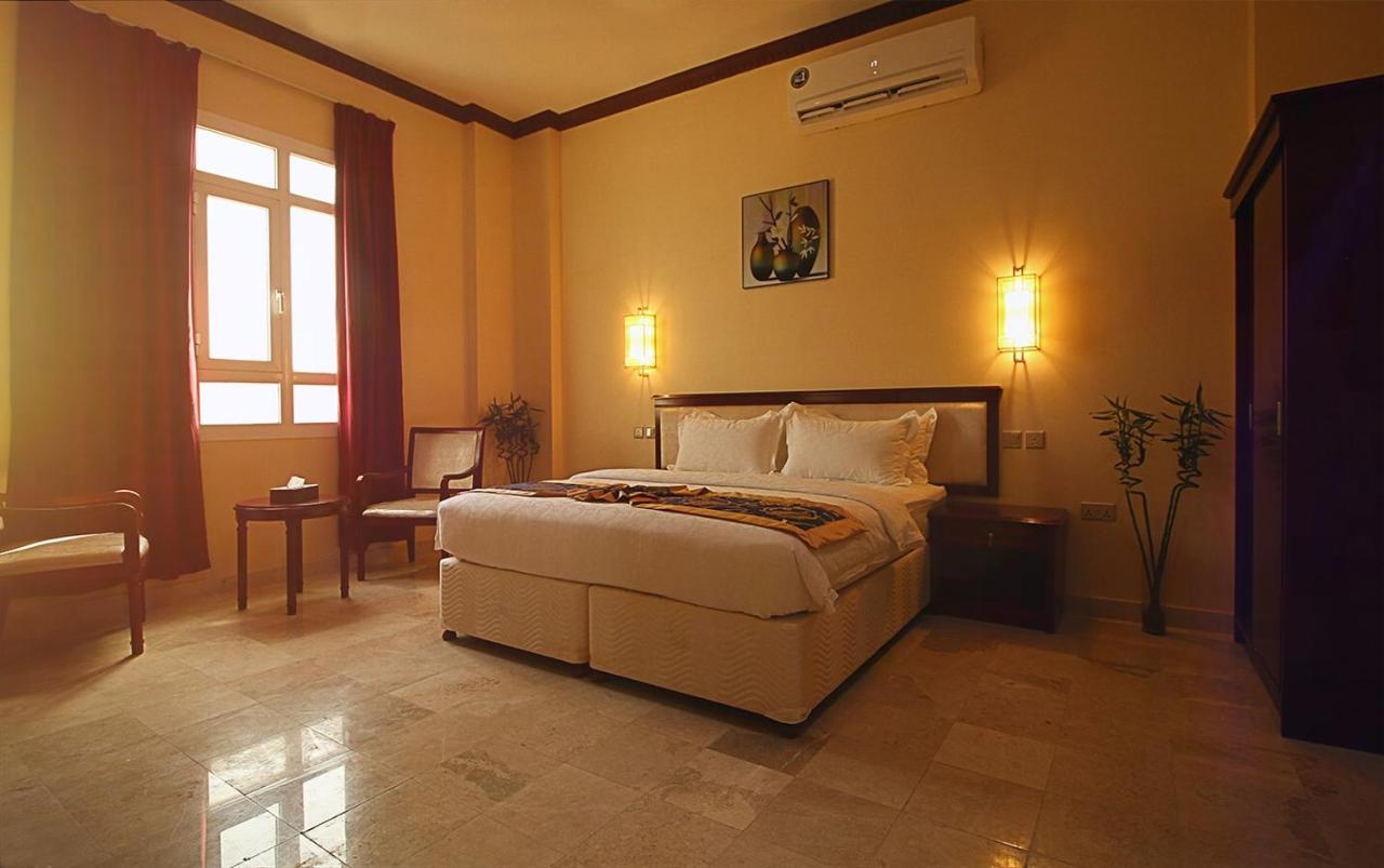 Farah Hotel Apartment Muscat Exterior photo
